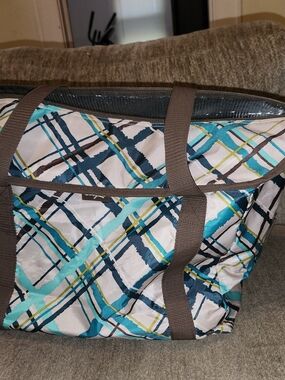 thirty-one Sea Plaid Insulated Tote